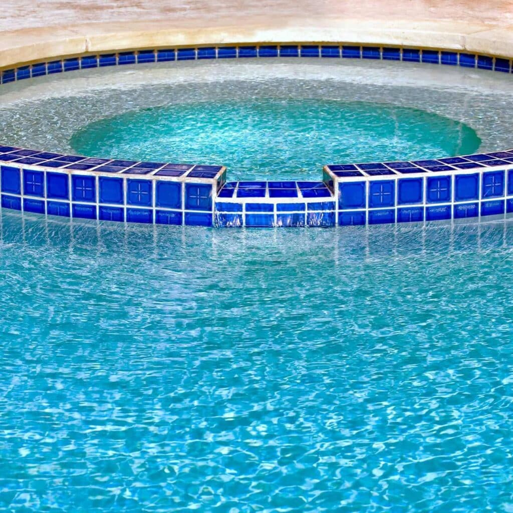 pool hot tub